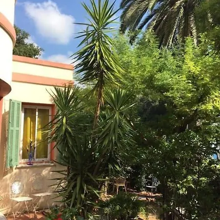 Jardin Piscine Hébergement de vacances